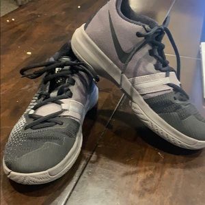 Nike Kyrie flytrap basketball shoes